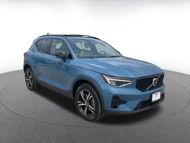 used 2024 Volvo XC40 car, priced at $27,494