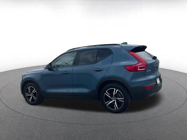 used 2024 Volvo XC40 car, priced at $25,856