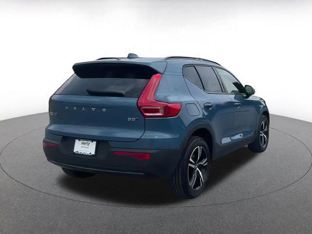 used 2024 Volvo XC40 car, priced at $25,856