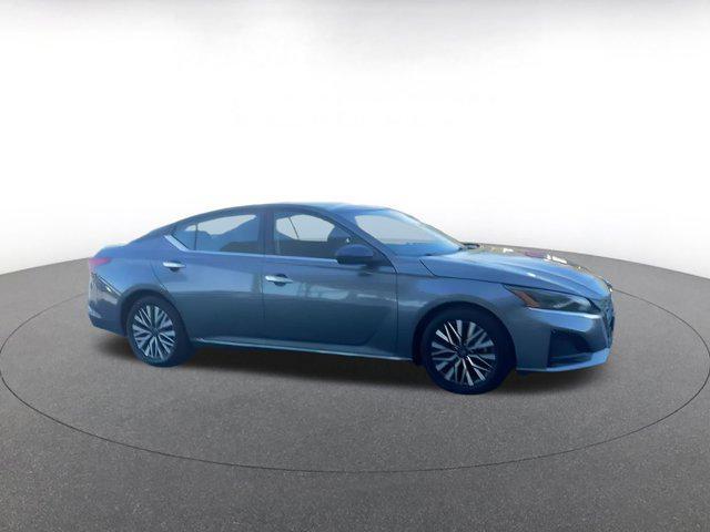 used 2023 Nissan Altima car, priced at $16,780