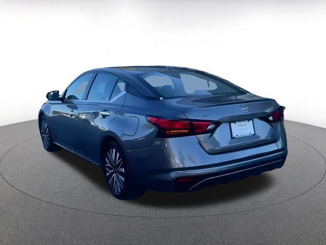 used 2023 Nissan Altima car, priced at $16,780