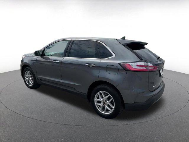 used 2024 Ford Edge car, priced at $22,983