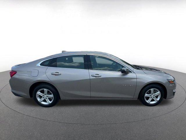 used 2024 Chevrolet Malibu car, priced at $20,457
