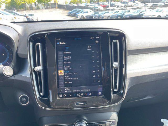 used 2024 Volvo XC40 car, priced at $26,019