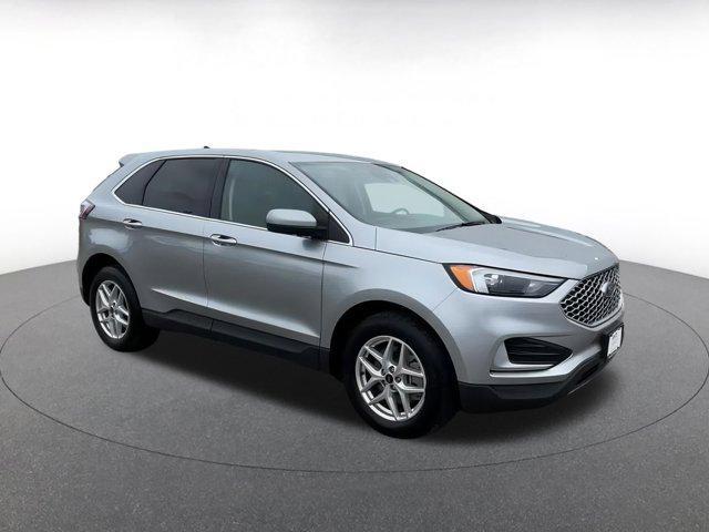 used 2024 Ford Edge car, priced at $21,276