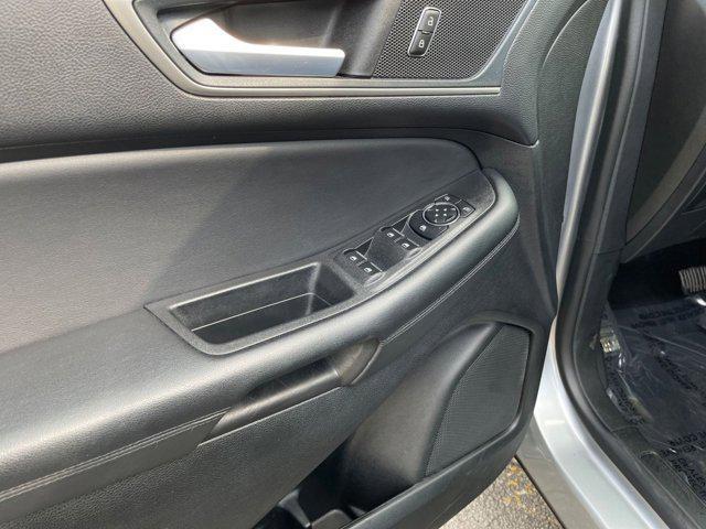 used 2024 Ford Edge car, priced at $23,339