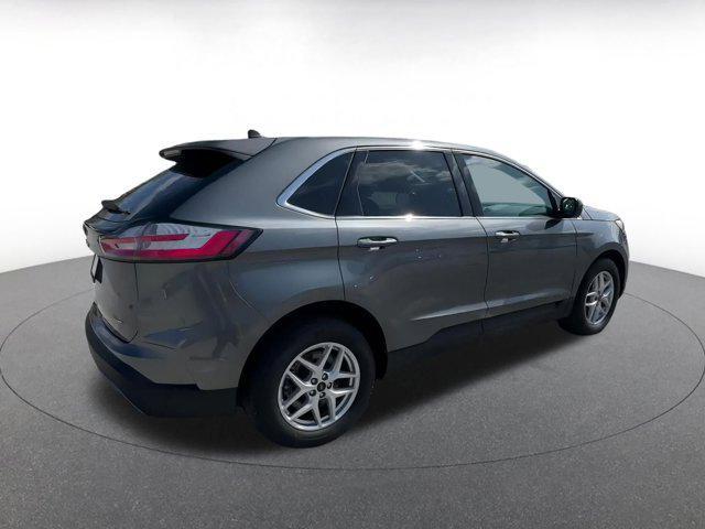 used 2024 Ford Edge car, priced at $23,558
