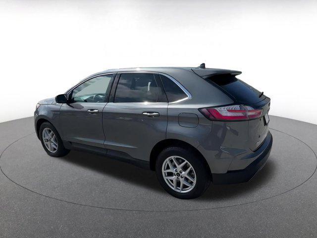 used 2024 Ford Edge car, priced at $23,558