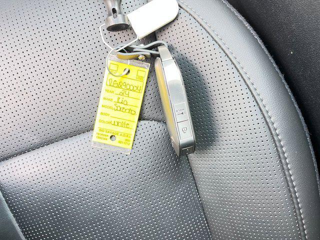 used 2024 Kia Sorento car, priced at $29,461