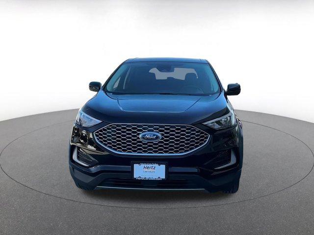 used 2024 Ford Edge car, priced at $23,834