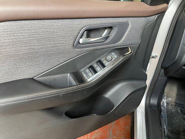 used 2023 Nissan Rogue car, priced at $21,354