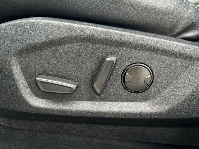 used 2024 Ford Edge car, priced at $25,361