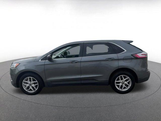 used 2024 Ford Edge car, priced at $19,180