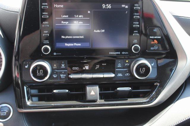 used 2021 Toyota Highlander car, priced at $31,995