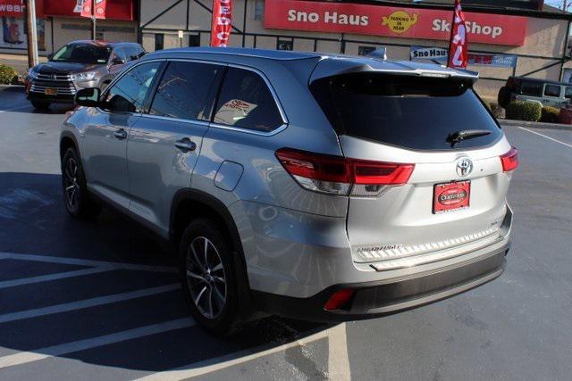 used 2019 Toyota Highlander car, priced at $27,995