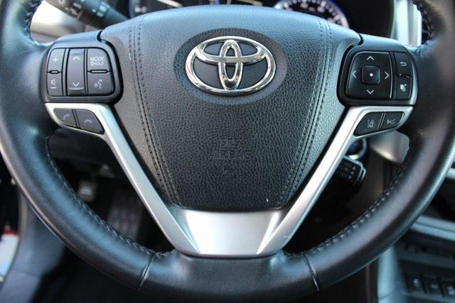 used 2017 Toyota Highlander car, priced at $23,995