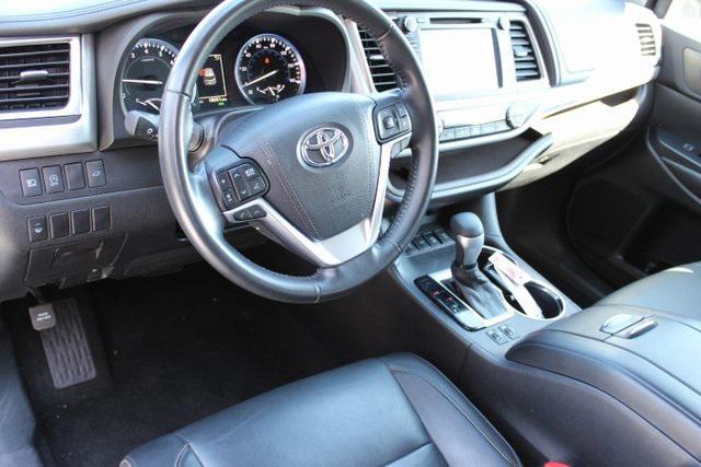 used 2017 Toyota Highlander car, priced at $23,995