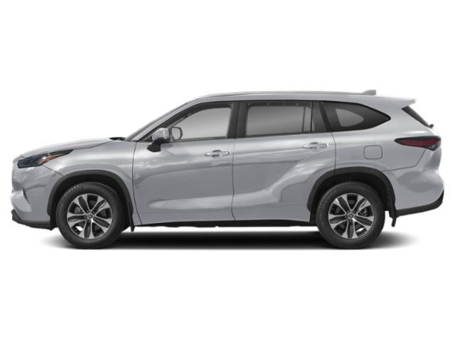 used 2023 Toyota Highlander car, priced at $39,995