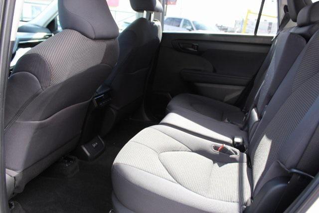 used 2023 Toyota Highlander Hybrid car, priced at $35,995