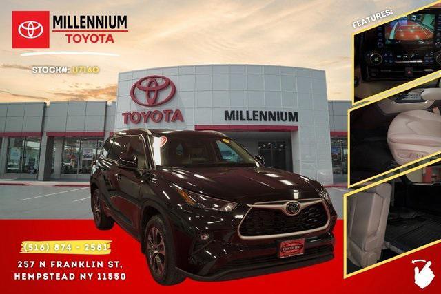 used 2022 Toyota Highlander car, priced at $38,995