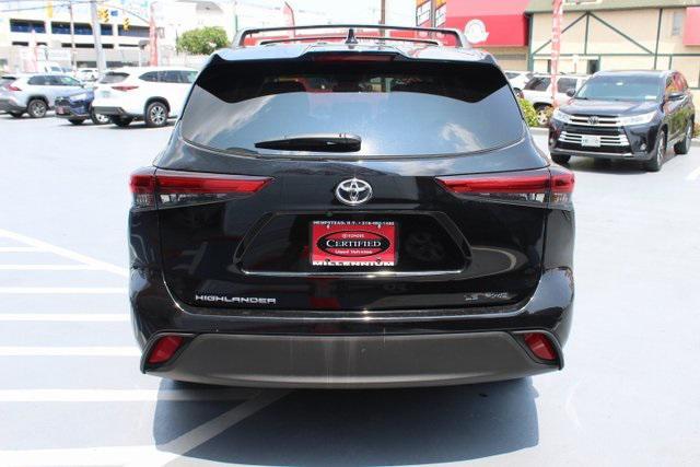 used 2020 Toyota Highlander car, priced at $26,995