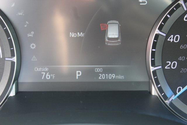 used 2024 Toyota Highlander Hybrid car, priced at $47,995