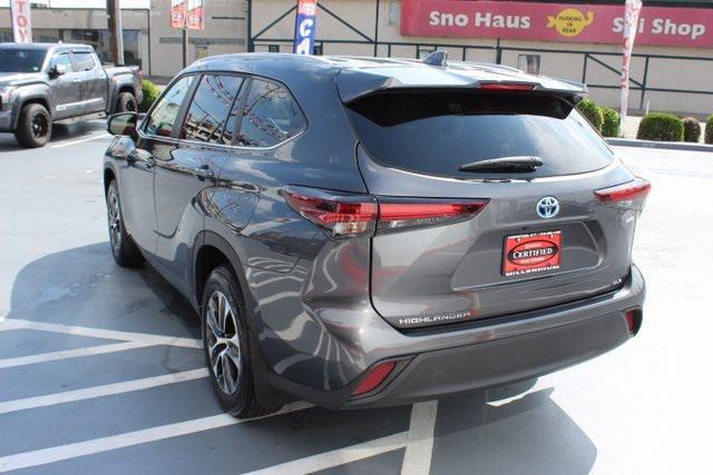 used 2024 Toyota Highlander Hybrid car, priced at $47,995