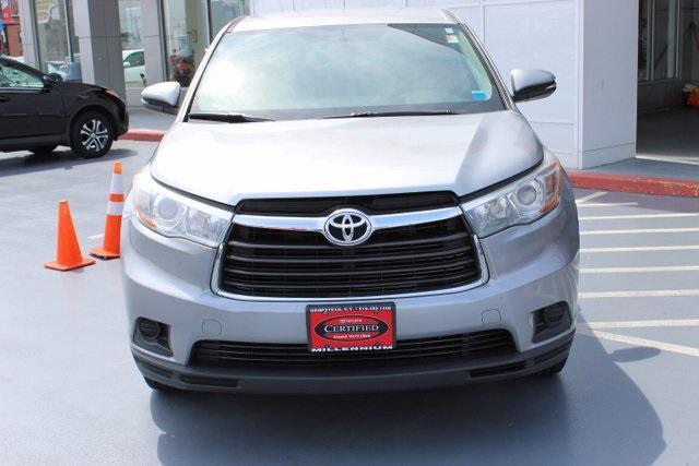 used 2016 Toyota Highlander car, priced at $18,995