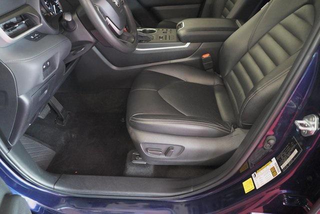 used 2023 Toyota Highlander car, priced at $41,995