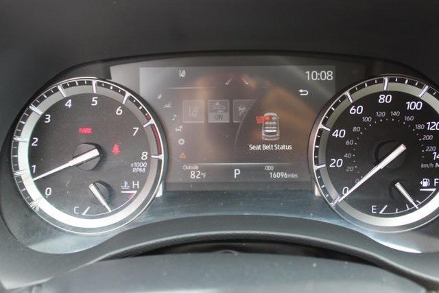 used 2022 Toyota Highlander car, priced at $37,995