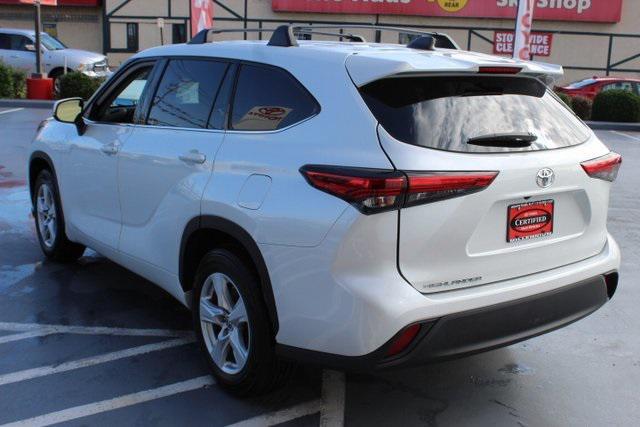 used 2022 Toyota Highlander car, priced at $29,995