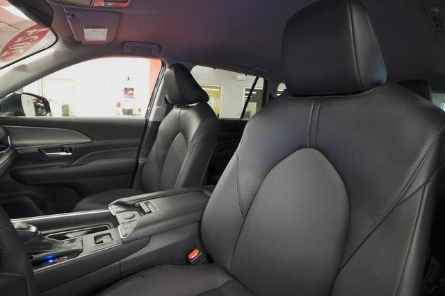 used 2024 Toyota Grand Highlander car, priced at $49,995