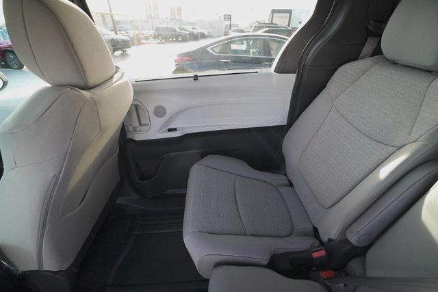 used 2025 Toyota Sienna car, priced at $74,995