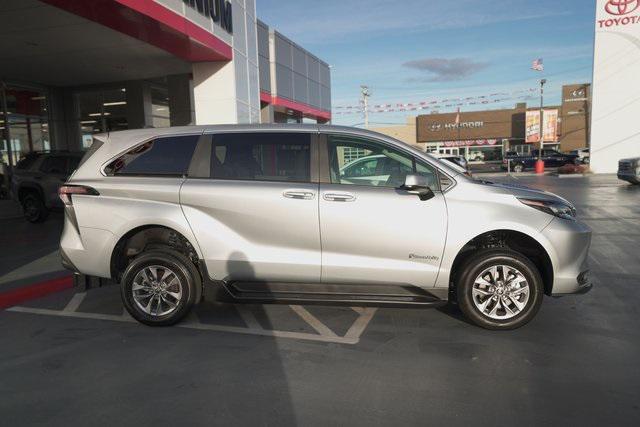 used 2025 Toyota Sienna car, priced at $74,995