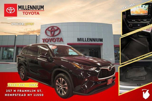 used 2022 Toyota Highlander car, priced at $37,995