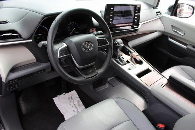 used 2024 Toyota Sienna car, priced at $47,995