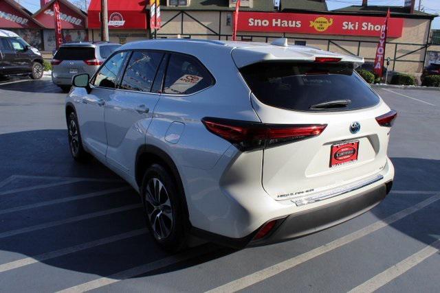 used 2020 Toyota Highlander Hybrid car, priced at $29,995