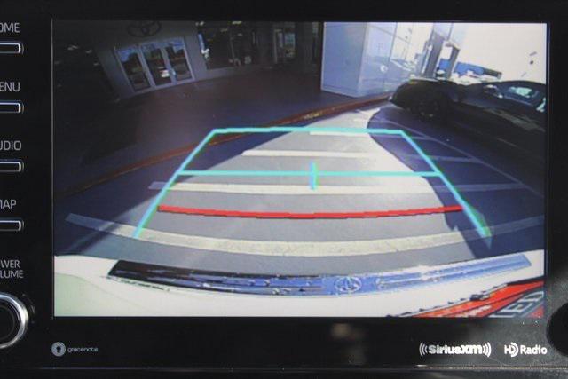 used 2020 Toyota Highlander Hybrid car, priced at $29,995