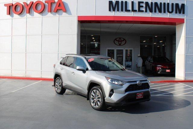 used 2020 Toyota RAV4 car, priced at $26,995