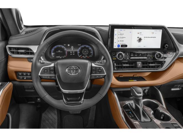 new 2025 Toyota Highlander car, priced at $55,112