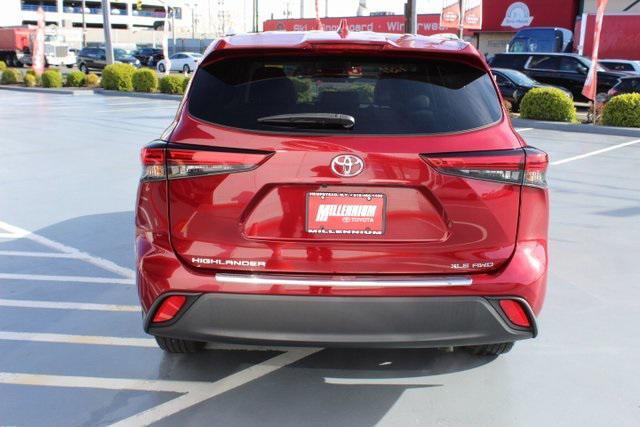 used 2022 Toyota Highlander car, priced at $36,995