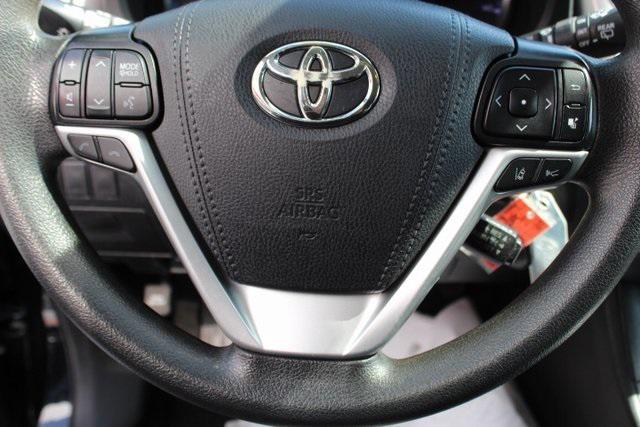 used 2019 Toyota Highlander car, priced at $23,995