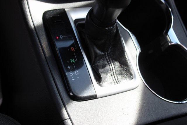 used 2019 Toyota Highlander car, priced at $23,995