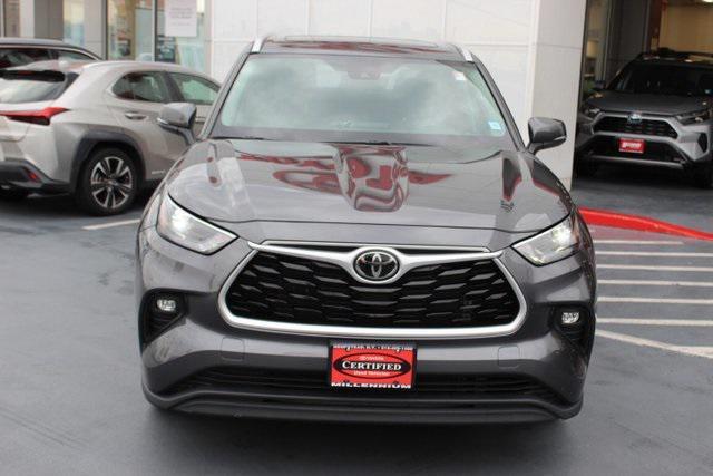 used 2022 Toyota Highlander car, priced at $32,995