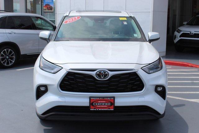 used 2023 Toyota Highlander car, priced at $38,995