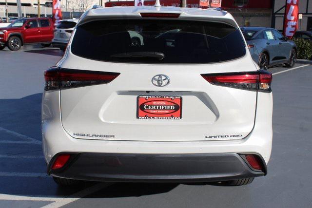 used 2023 Toyota Highlander car, priced at $39,995