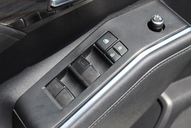 used 2021 Toyota Highlander car, priced at $37,995