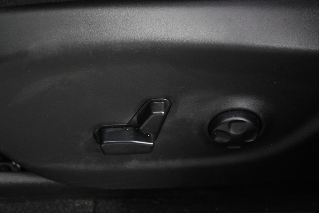 used 2019 Jeep Cherokee car, priced at $18,888