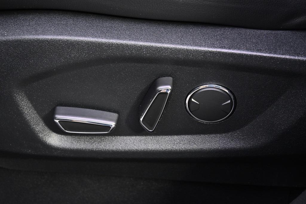 used 2017 Ford Edge car, priced at $15,988