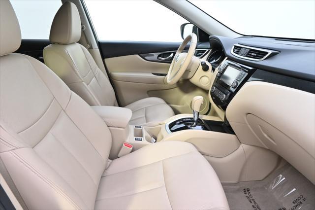 used 2015 Nissan Rogue car, priced at $10,488